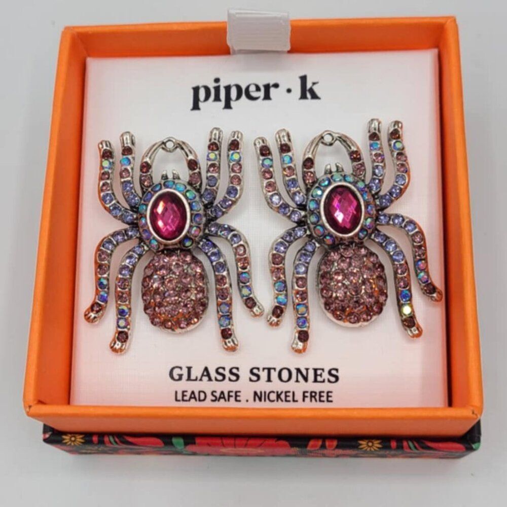 Piper K Pink Spider Stud Earrings NWT!  NEW!  HALLOWEEN - Picture 3 of 5